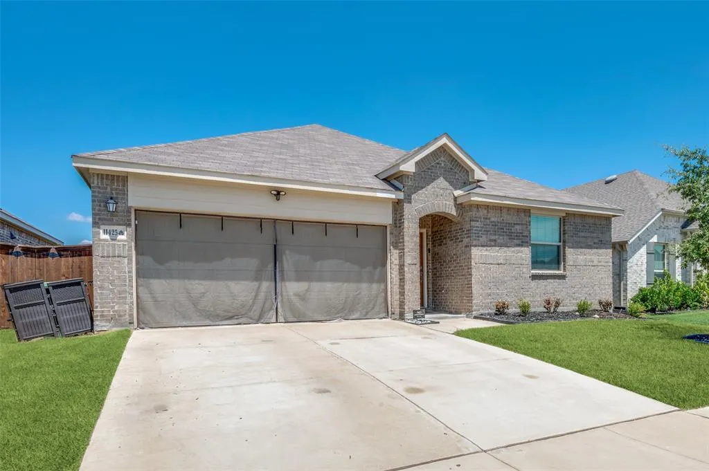 11425 Silver Queen Drive