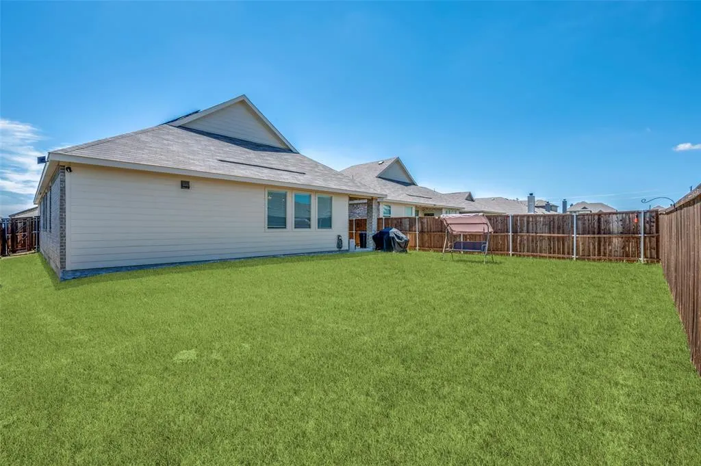 11425 Silver Queen Drive