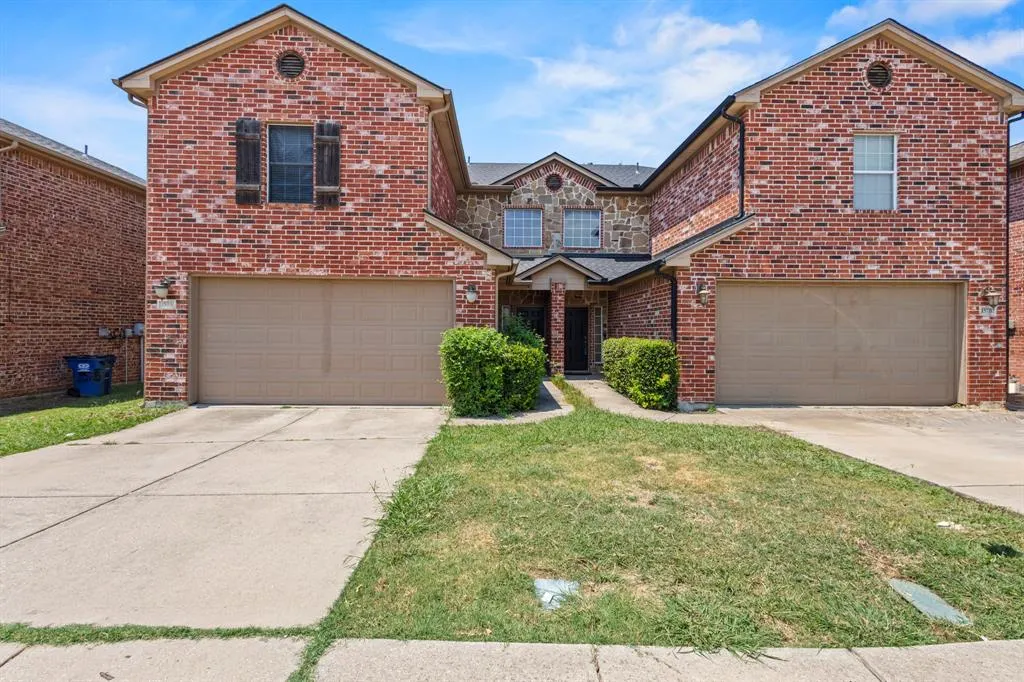 157 Castleridge Drive, #A