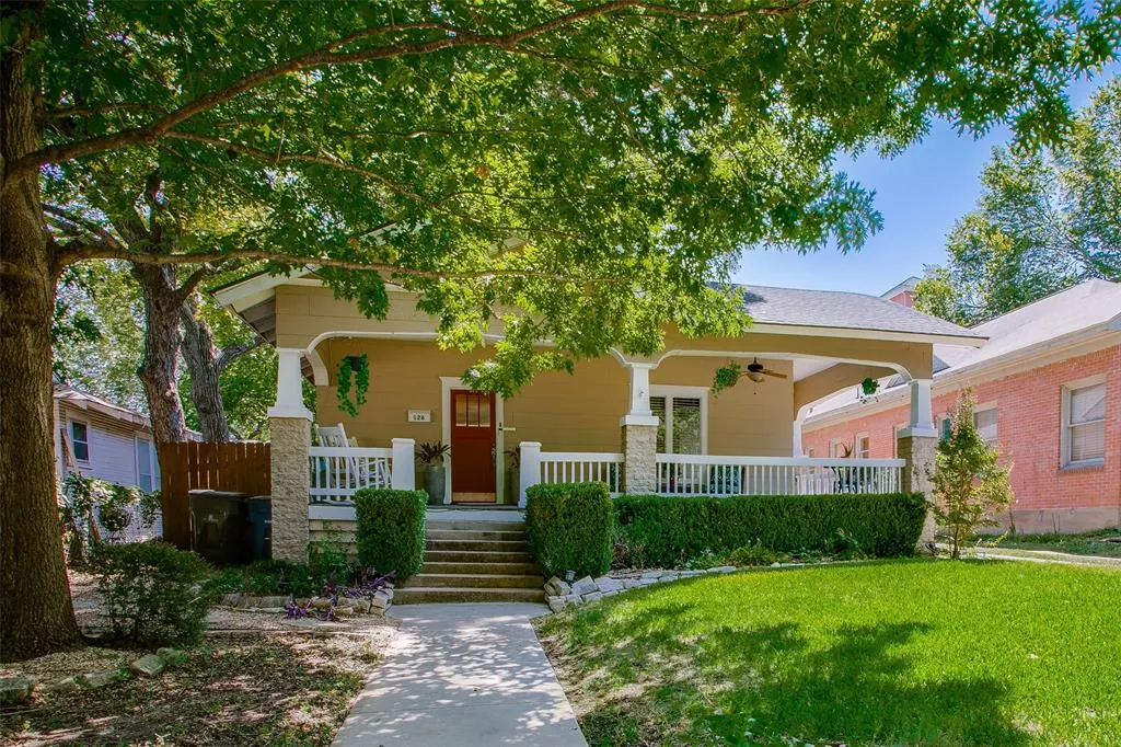 126 N Willomet Avenue
