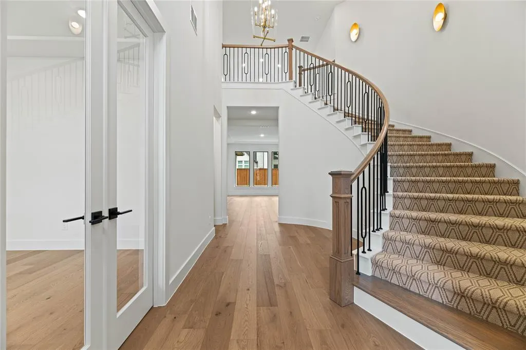 3916 Sunrise Lane