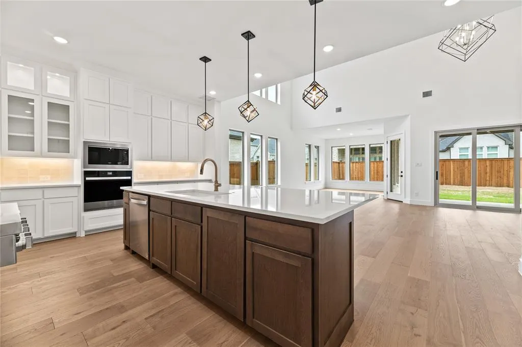 3916 Sunrise Lane