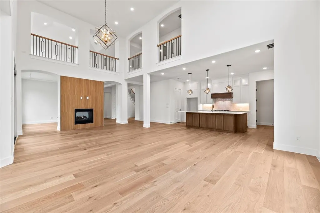 3916 Sunrise Lane