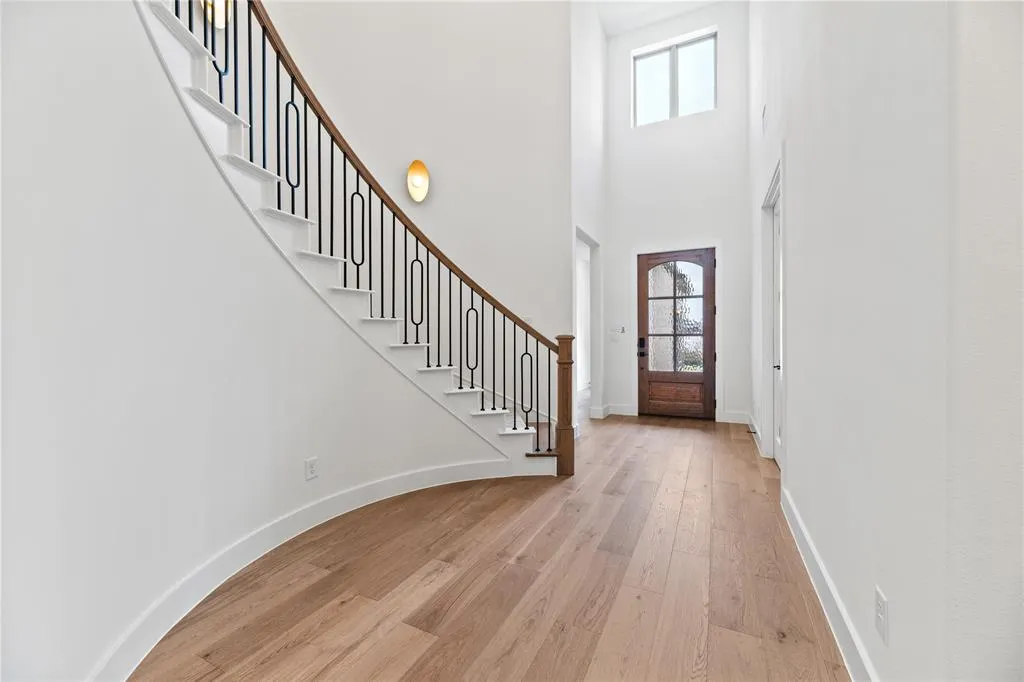 3916 Sunrise Lane