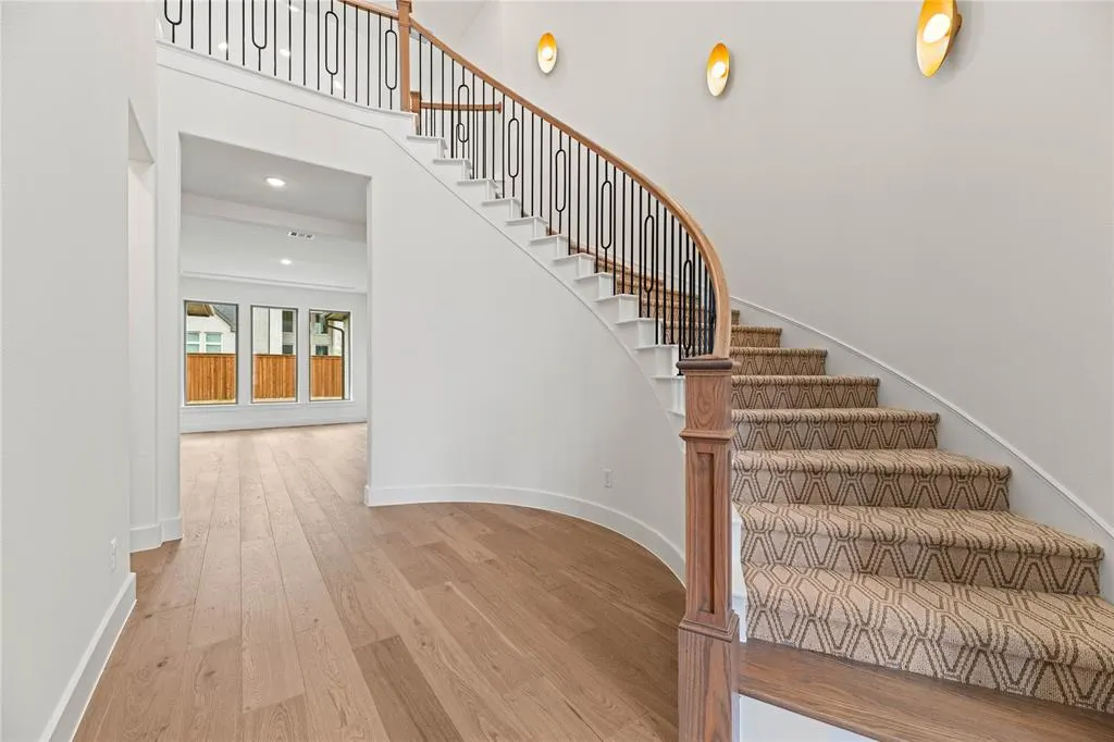 3916 Sunrise Lane
