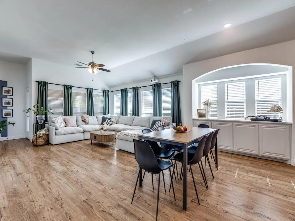 1337 Arrowwood Drive