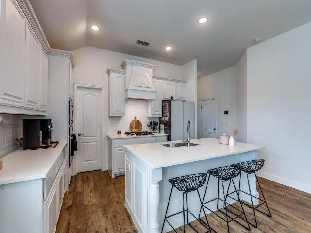1337 Arrowwood Drive