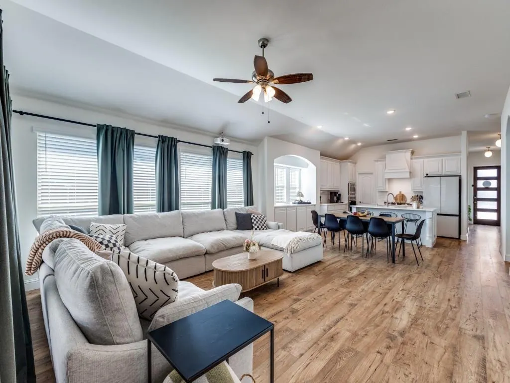 1337 Arrowwood Drive