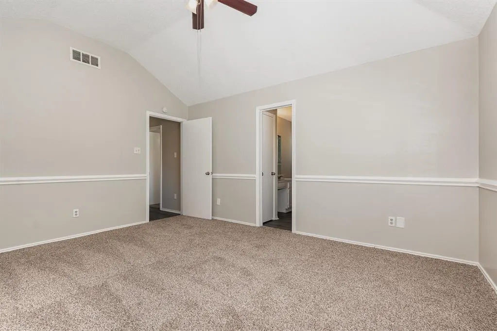206 S Alder Drive