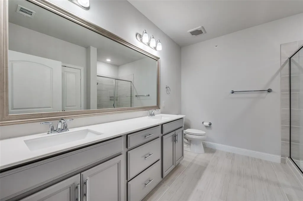 651 N Watters Road, #8402