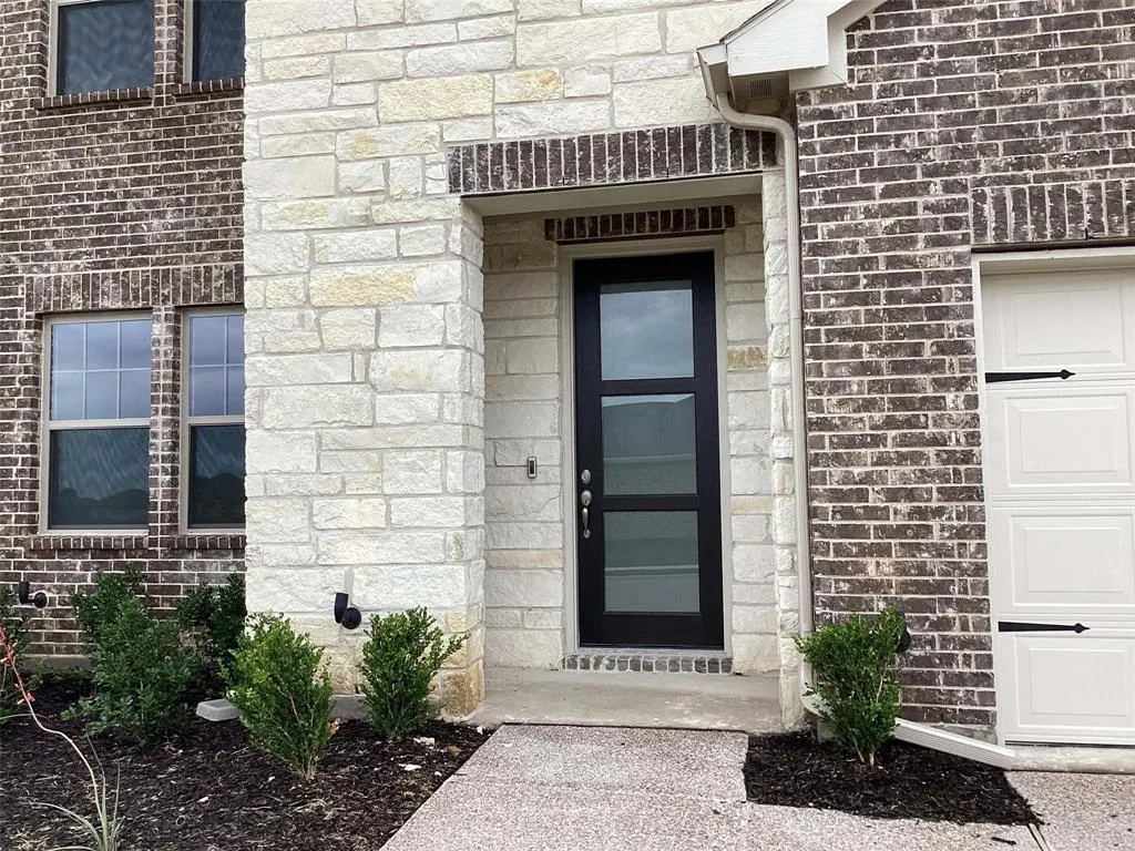 2208 Wheatgrass Way
