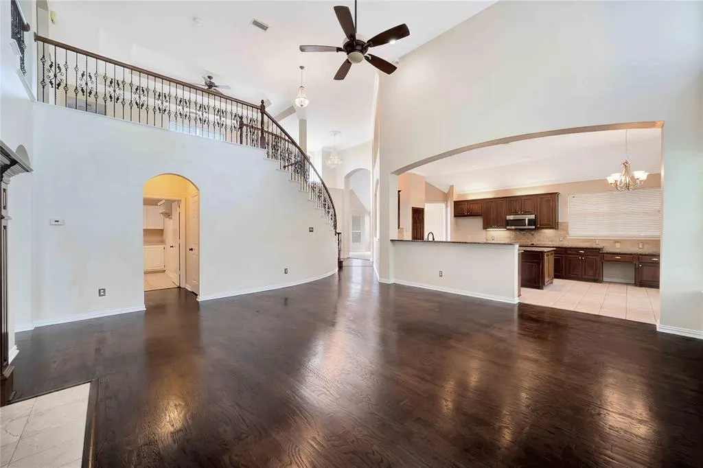 2021 Country Brook Lane