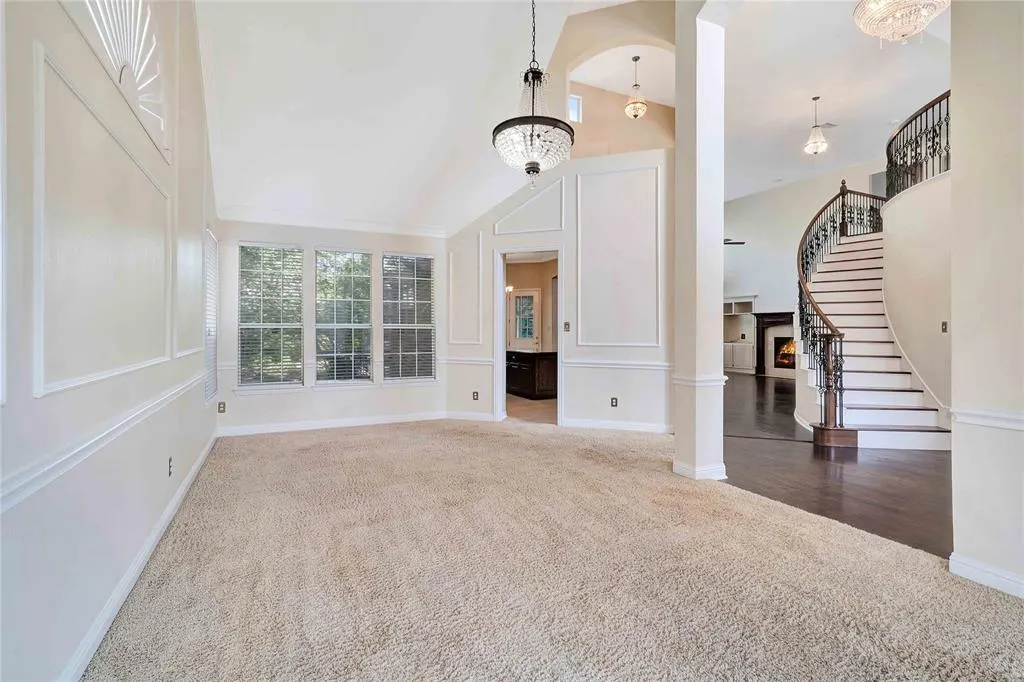 2021 Country Brook Lane