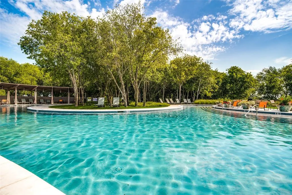 1509 Summit View Lane