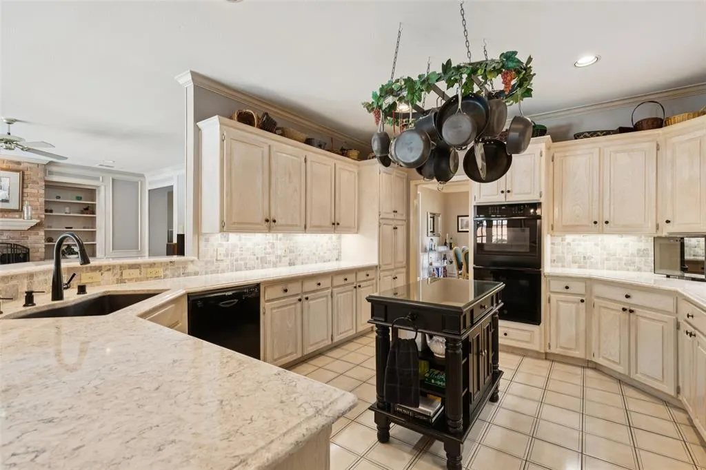 5304 Brouette Court