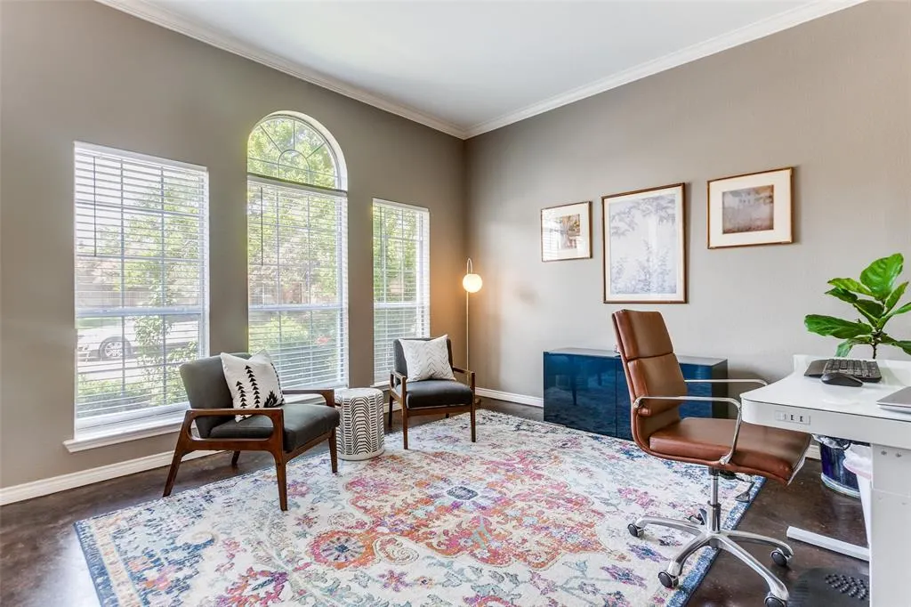 2704 Carnation Drive