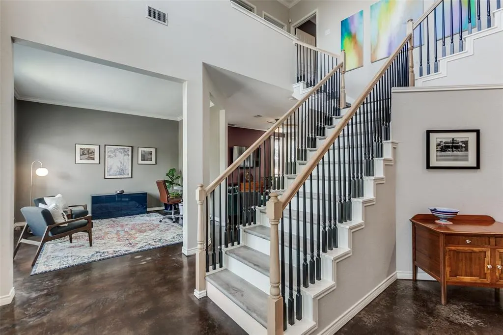2704 Carnation Drive