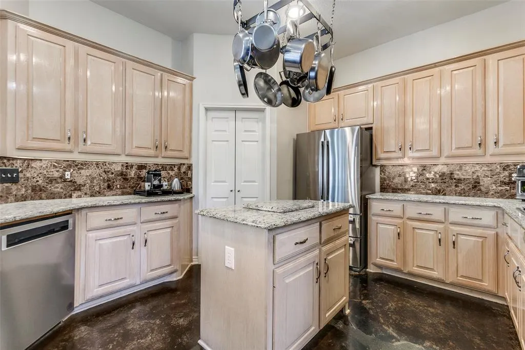 2704 Carnation Drive