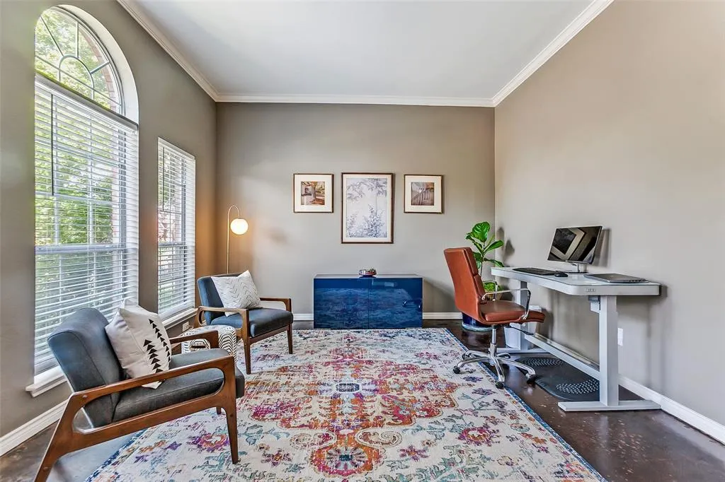 2704 Carnation Drive
