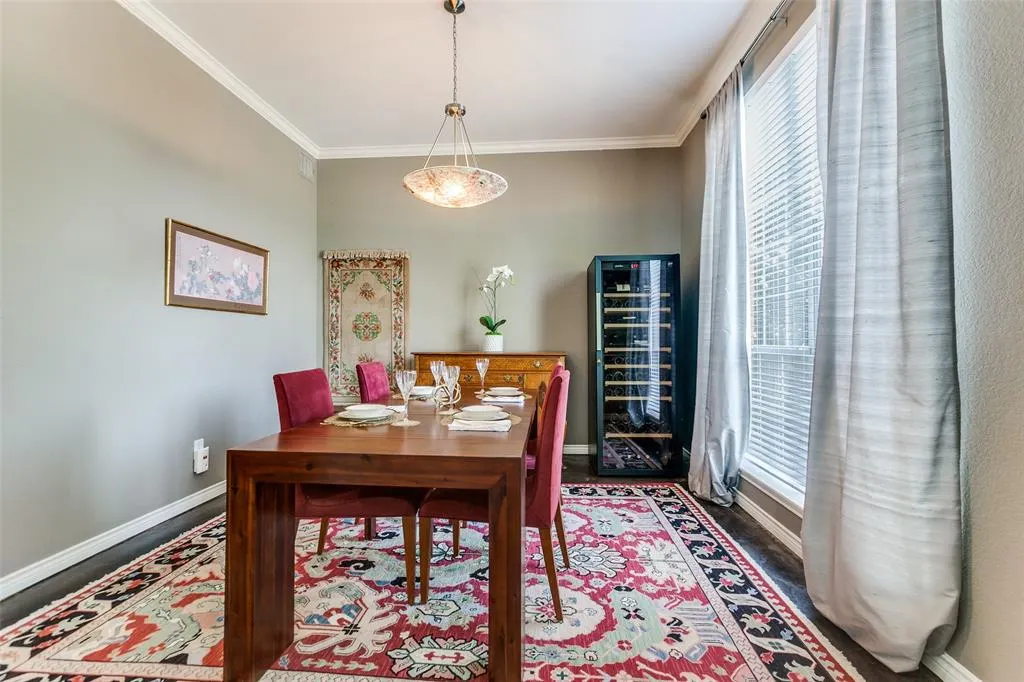 2704 Carnation Drive