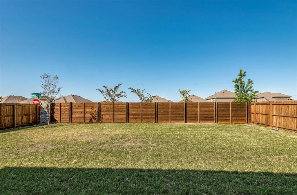 3205 Platinum Road