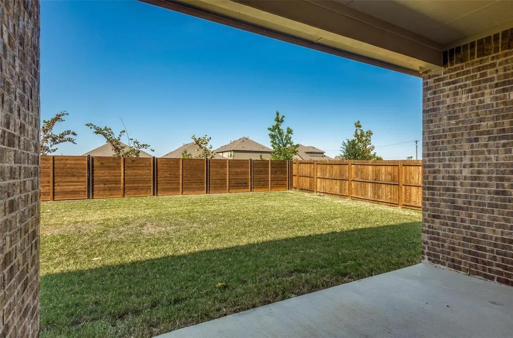 3205 Platinum Road