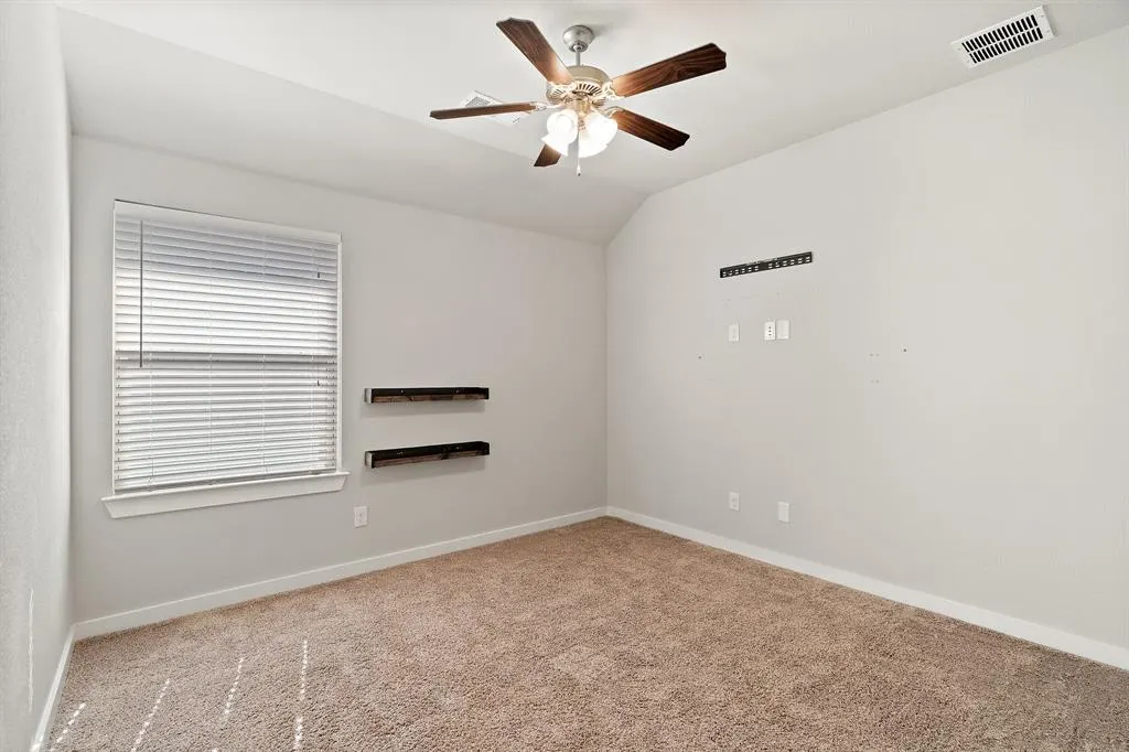 1401 Macaw Court