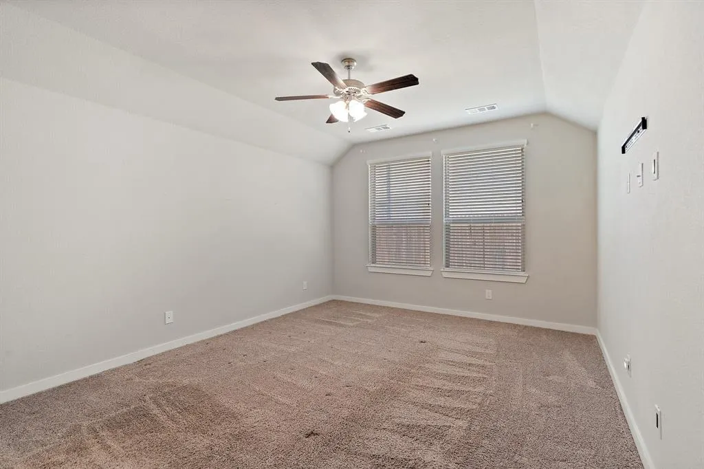 1401 Macaw Court