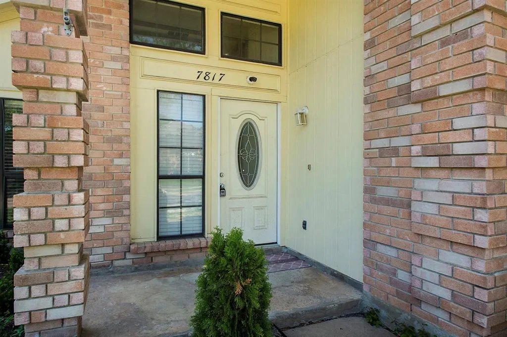 7817 Steppington
