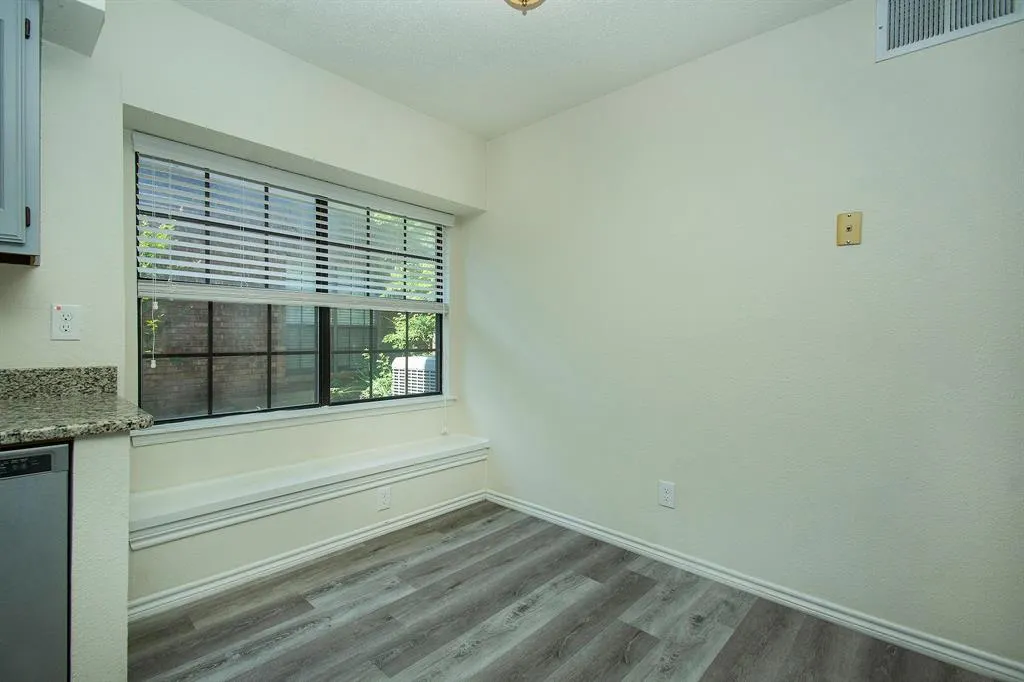 7817 Steppington