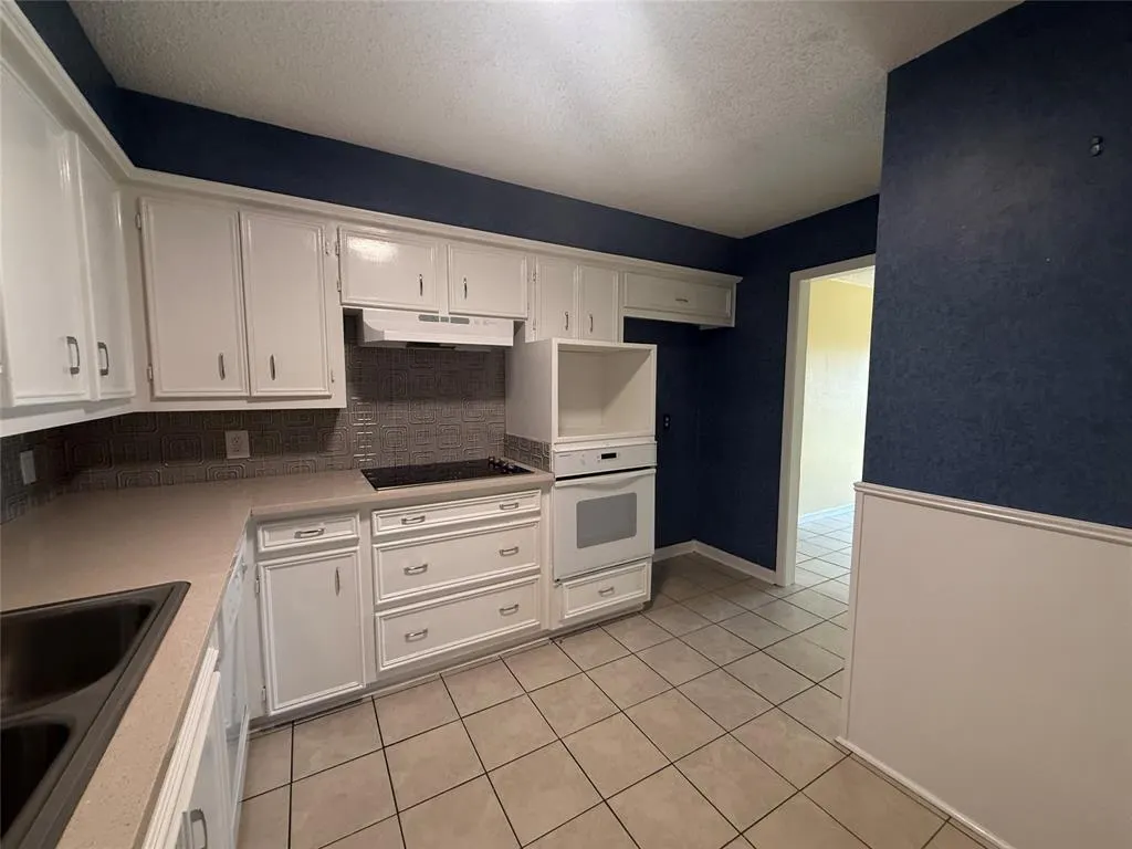 326 Candlewood Place, #324