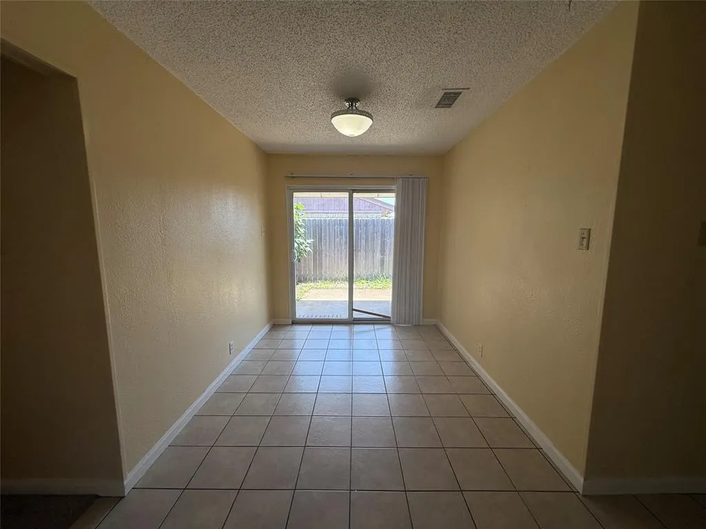 326 Candlewood Place, #324