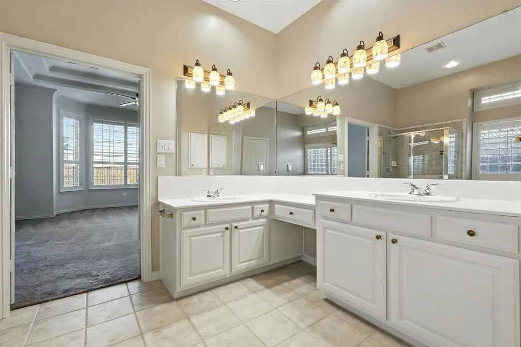 7700 Red Clover Drive