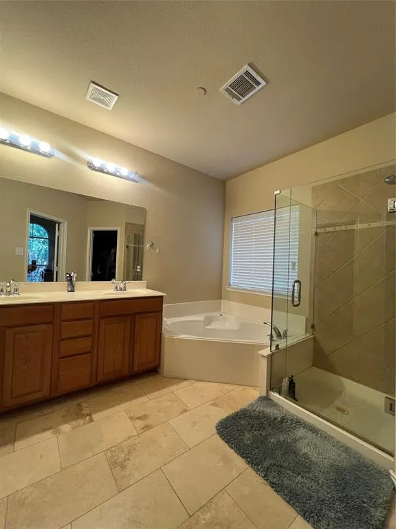 6833 Cortona Lane