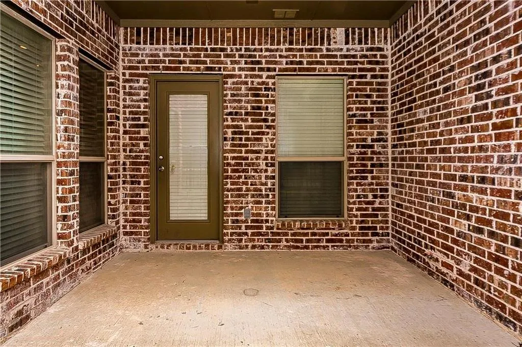 6833 Cortona Lane