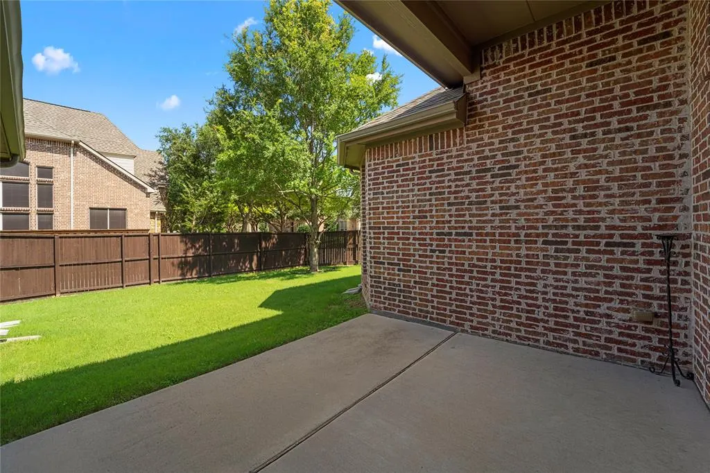 12848 Walnut Ridge Drive
