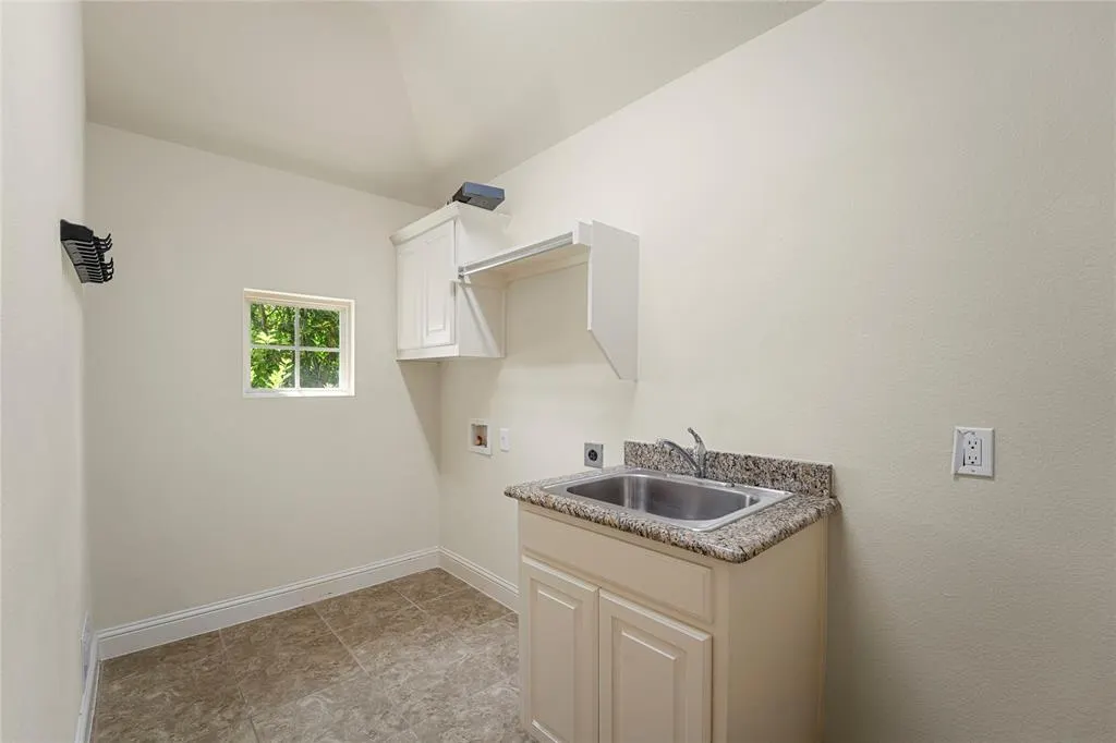 12848 Walnut Ridge Drive