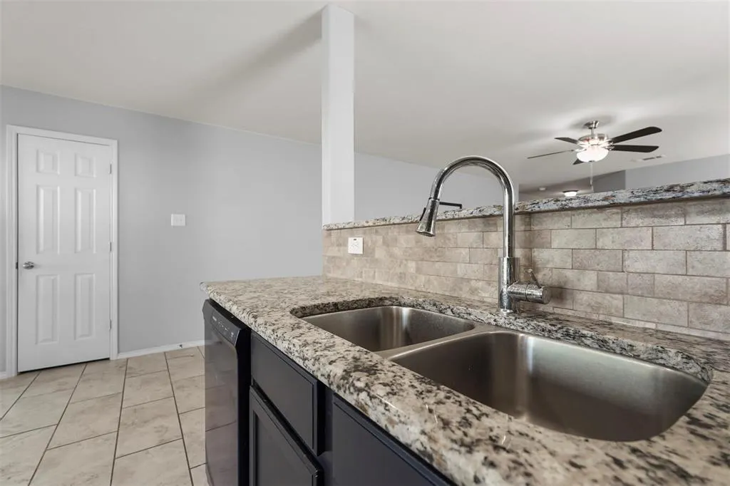 2509 Saddlehorn Drive