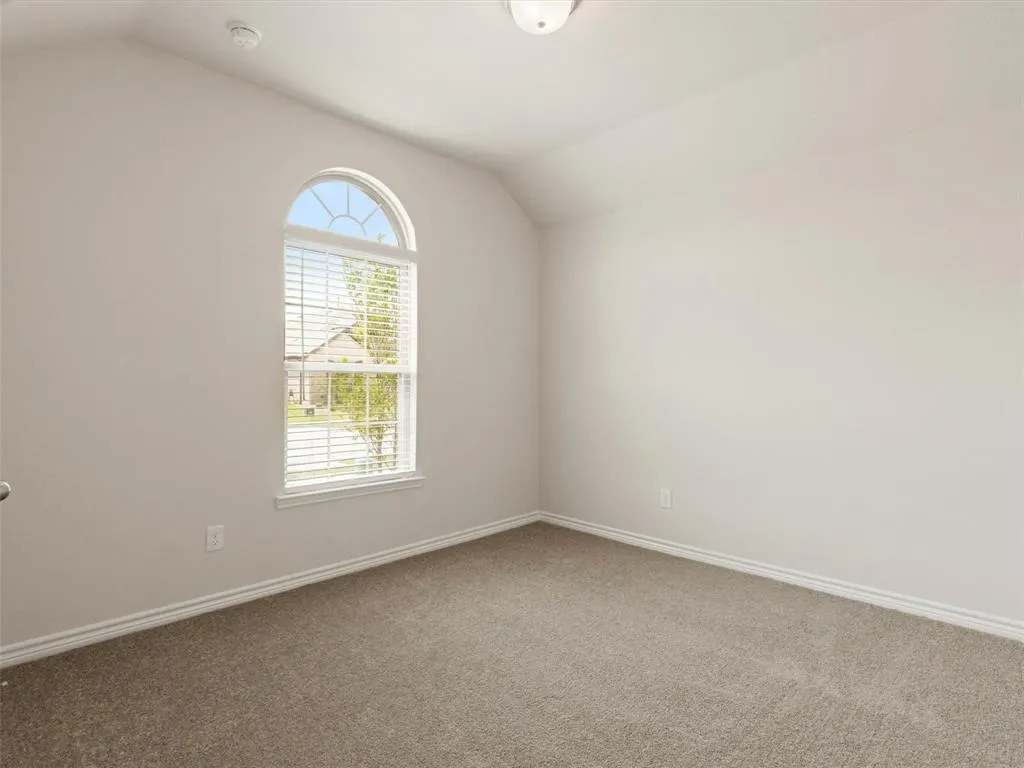 7001 Mapleshade Way