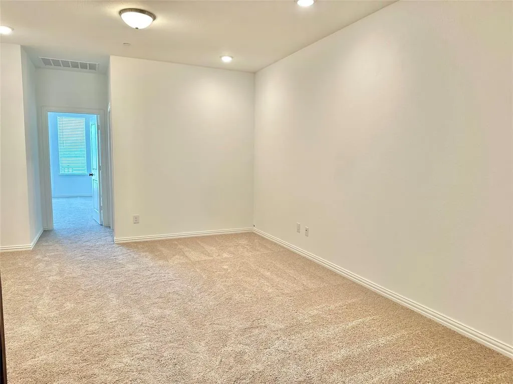 1207 Doris May Drive
