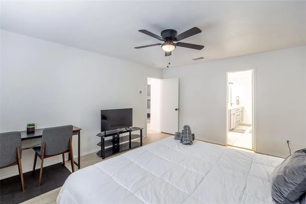 767 Panorama Drive