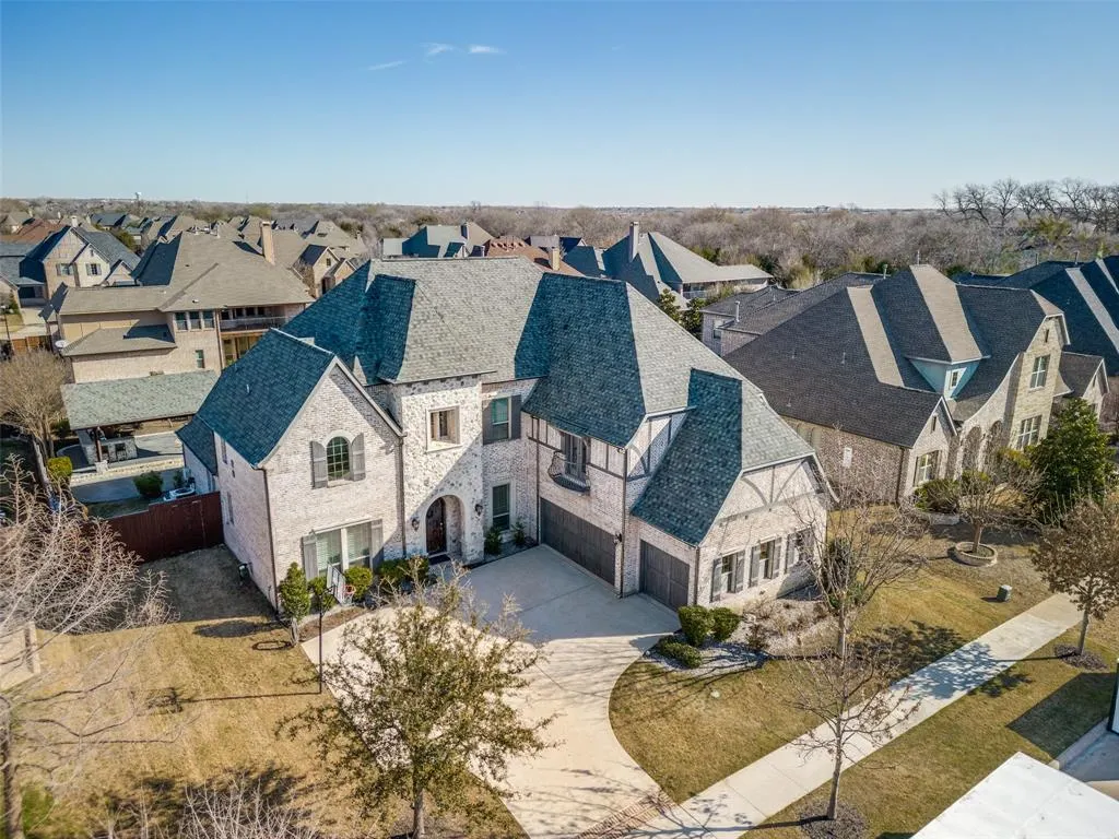 15224 Elderflower Lane