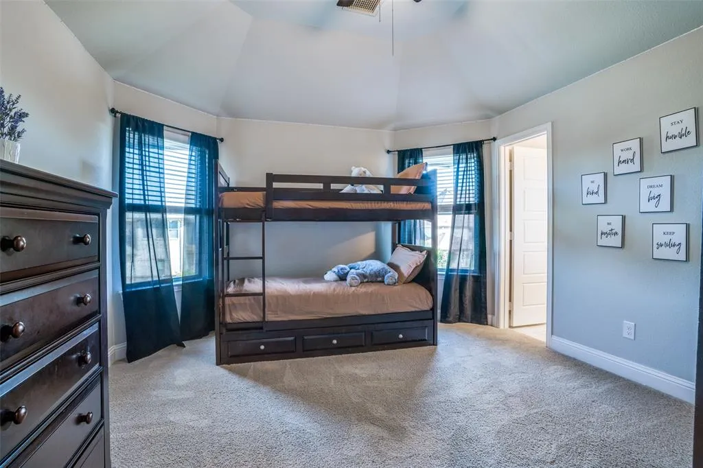 15224 Elderflower Lane