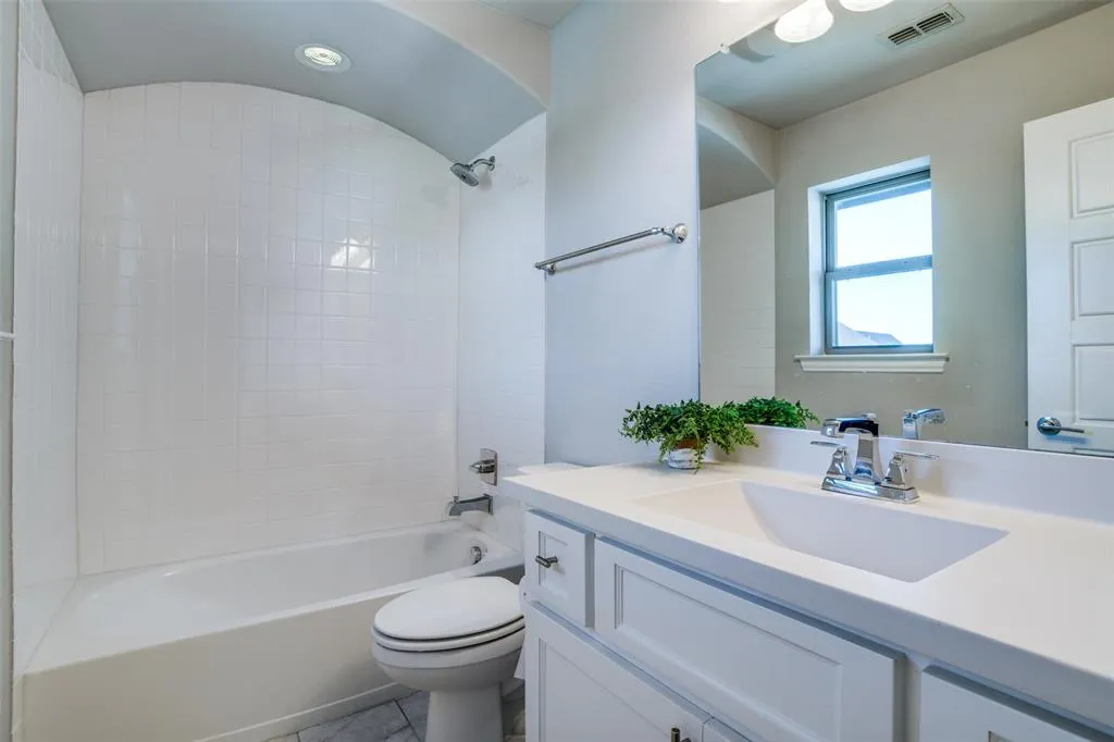 15224 Elderflower Lane