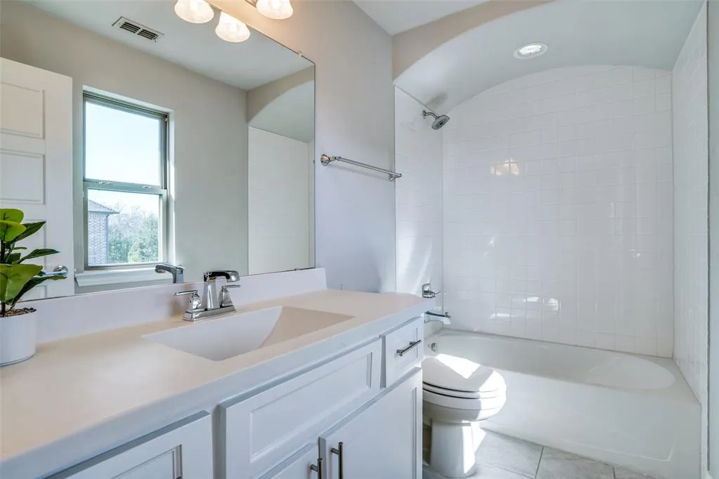 15224 Elderflower Lane