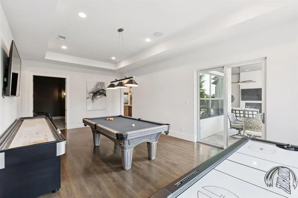 1521 Saint Peter Lane