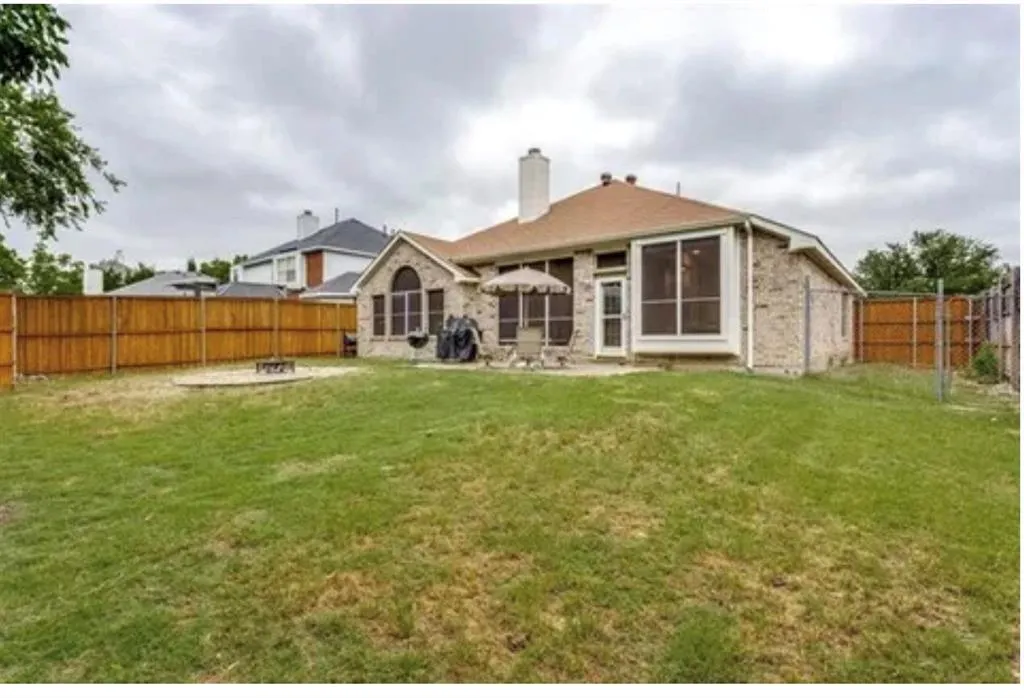 7512 Brookview Drive