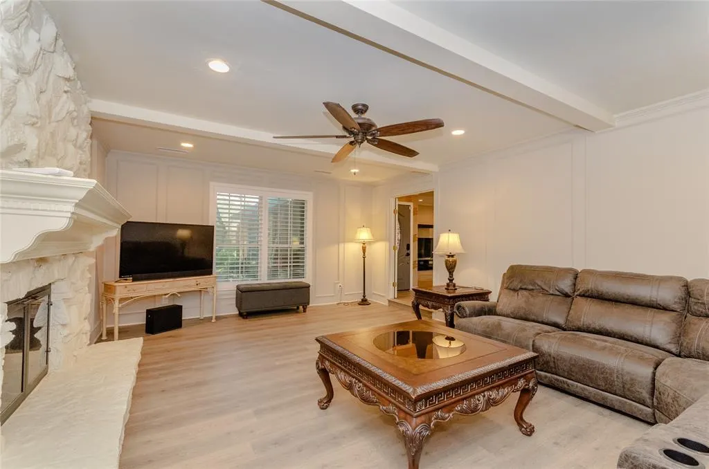 3824 Wagonwheel Court
