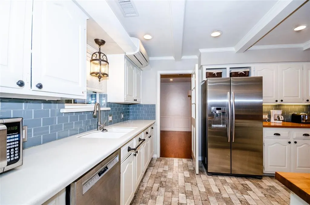 3824 Wagonwheel Court