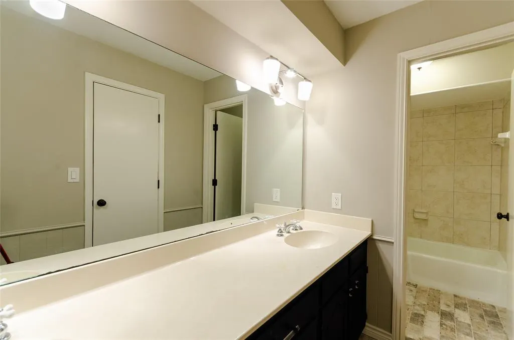 3824 Wagonwheel Court